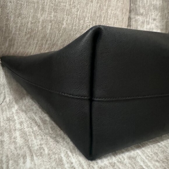 Yves Saint Laurent Sac Tote - Picture 16 of 16